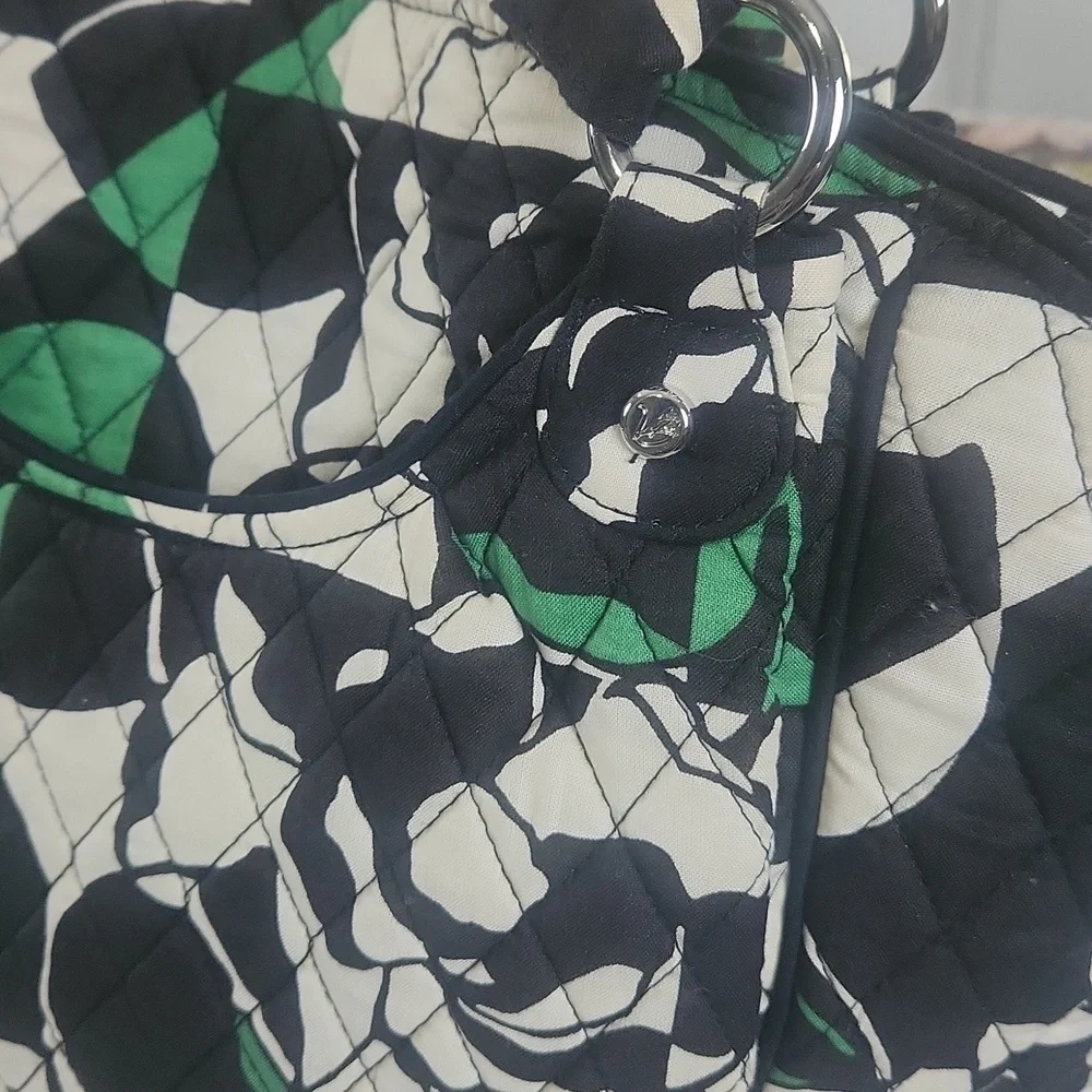 Vera Bradley black, white and greenfloral multicolor shoulder bag zipper closure